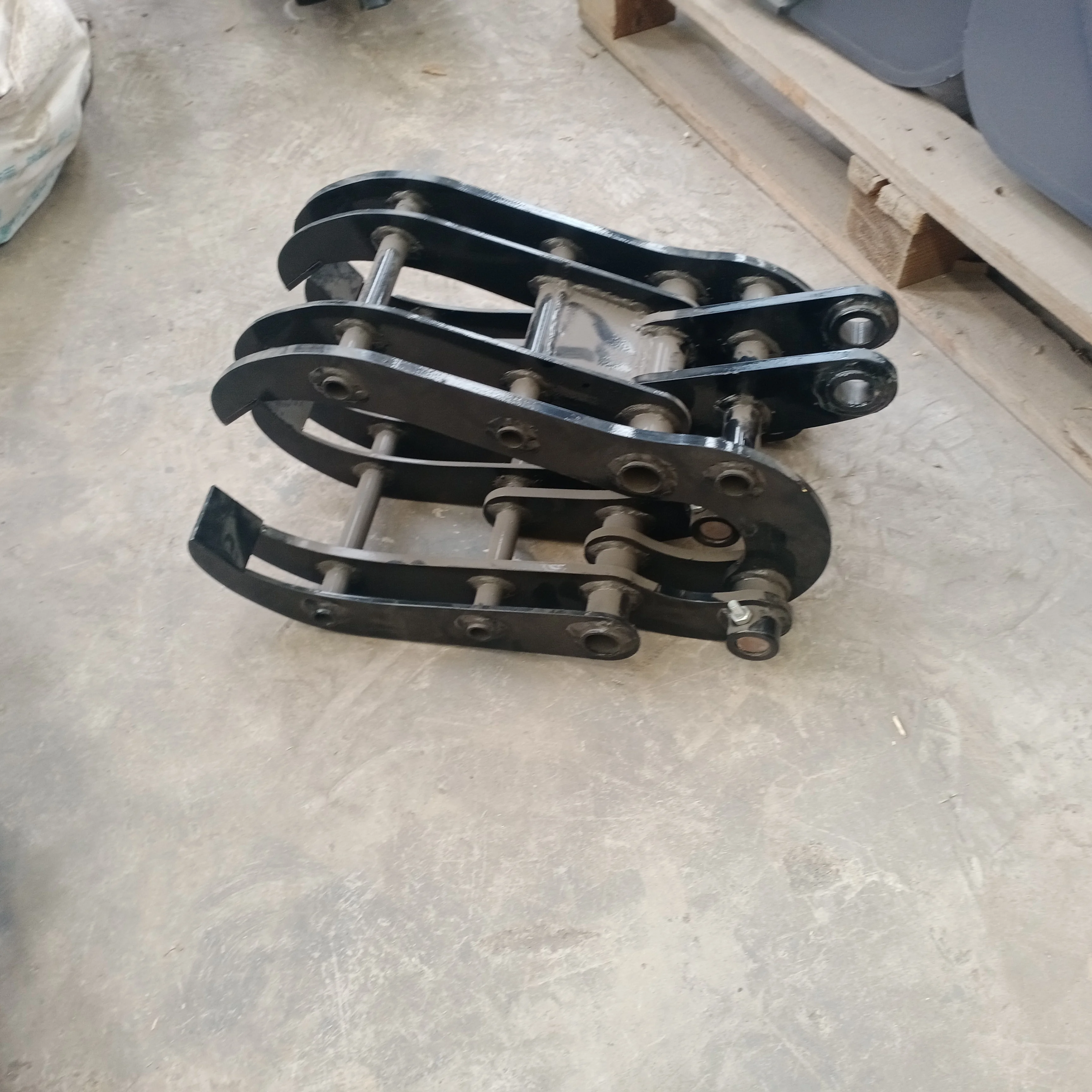 Thumback Mini S2a536d047b9a4f8a9b4cf71c8cc95341v.jpg