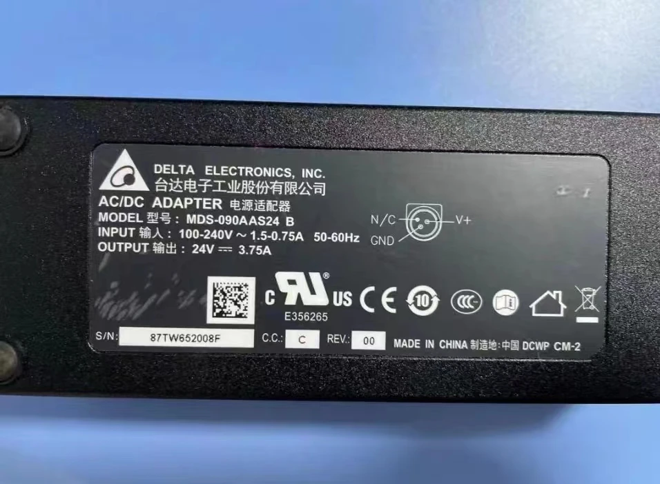 

MDS-090AAS24B round-port 3-pin 24V3.75A90W power adapter new