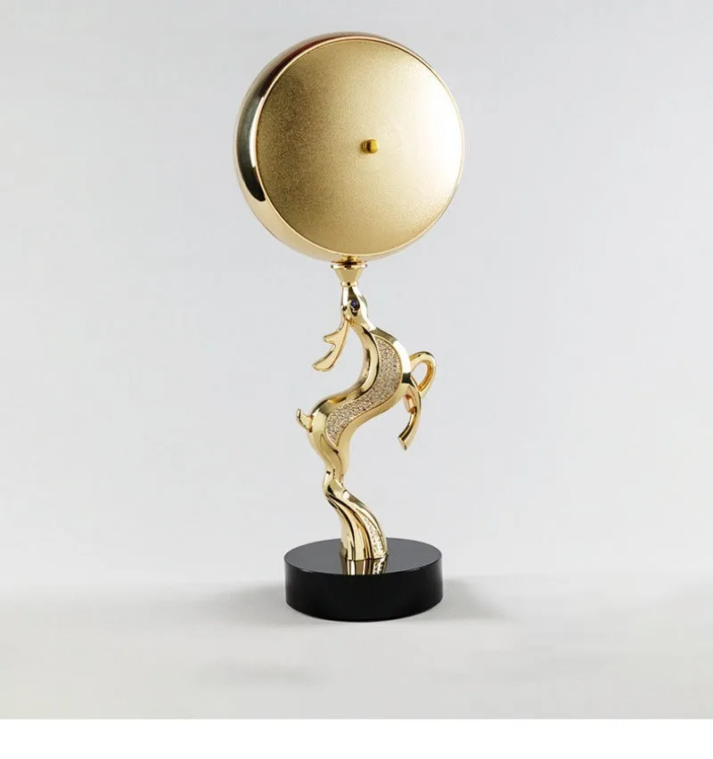 Description Picture 6 of itemRealistic Smooth Golden Table Clocks Round Deer Crystal Living Room Desk Clocks Metal Pointer Modern Luxury Gorgeous Home Decor