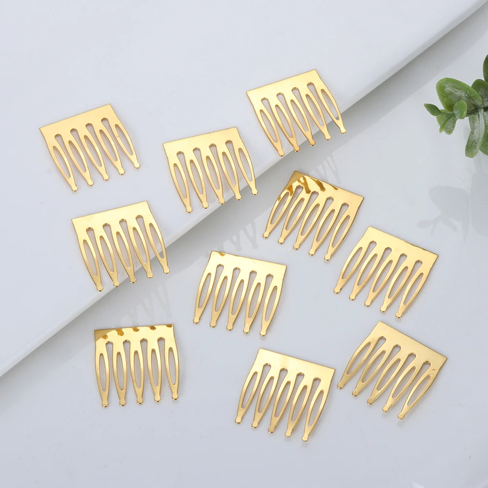 Mini Metal Hair Comb Doll Accessories