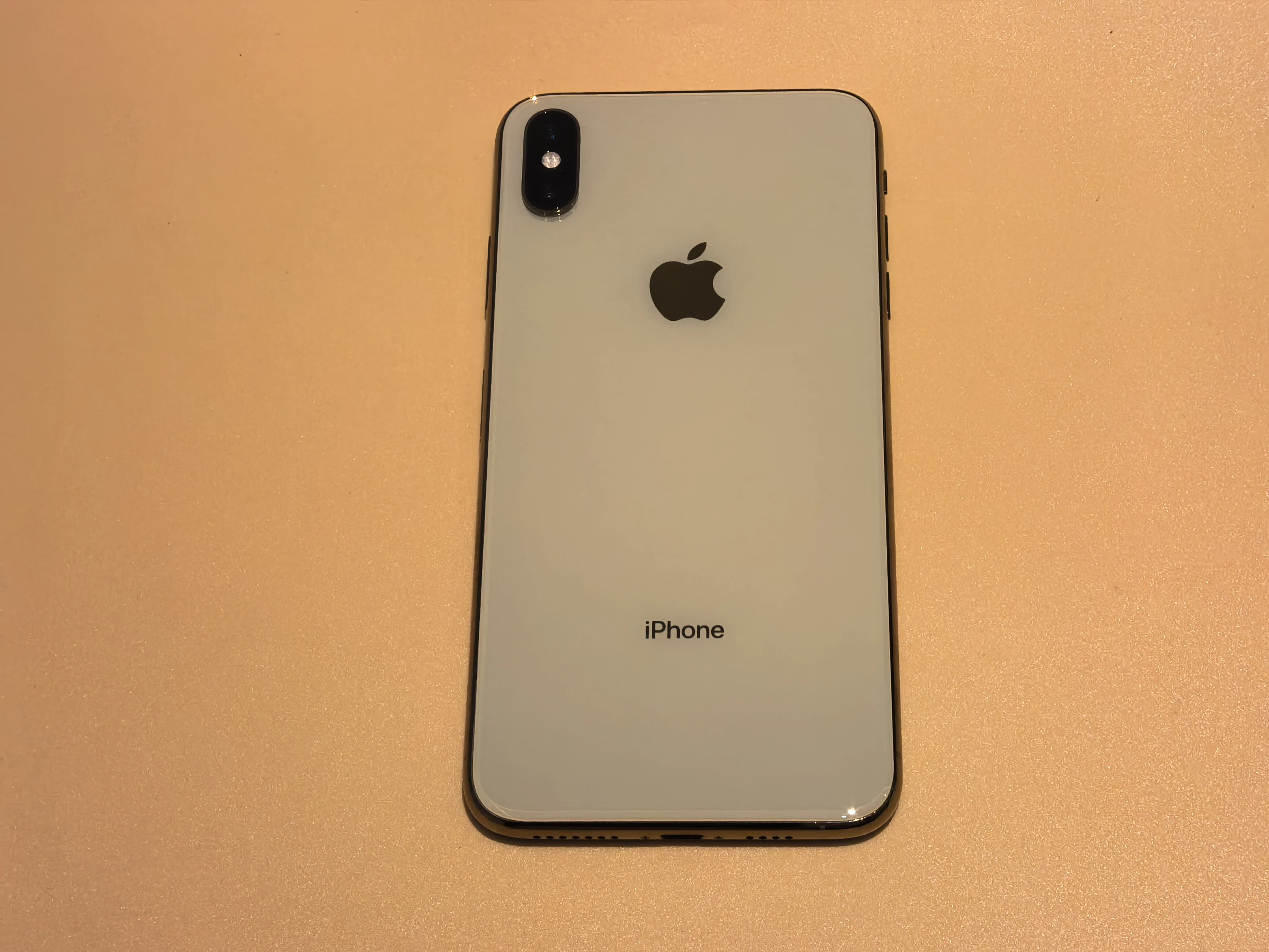 iPhone Xs Max 6.5インチ 64gb 超美品！ iPhone XS Max｜価格比較・最新情報 - 価格.com