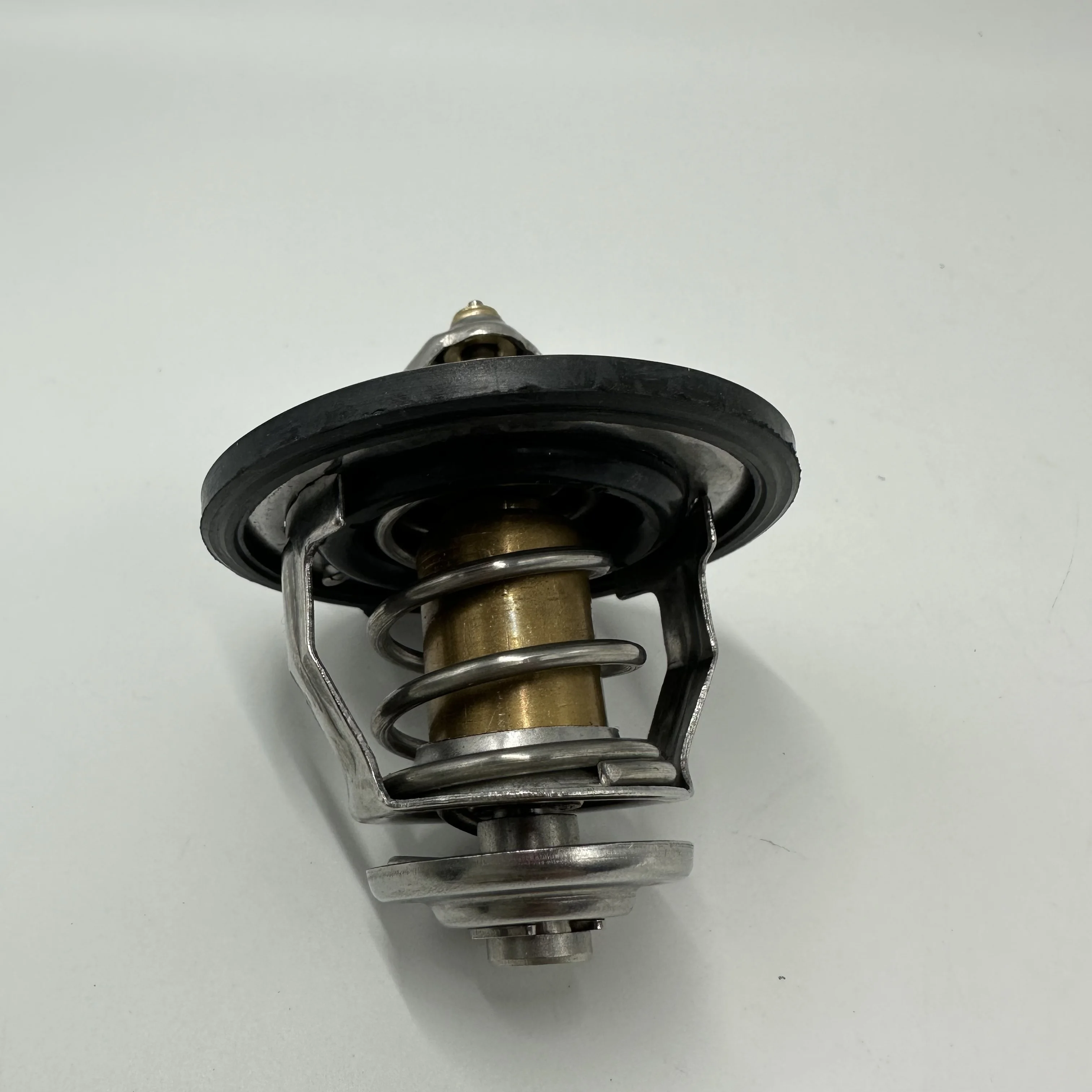 Engine Coolant Auto Thermostat 2550023010 25500-23010 for Hyundai ELANTRA tucson sonata accent for Kia SPORTAGE RIO