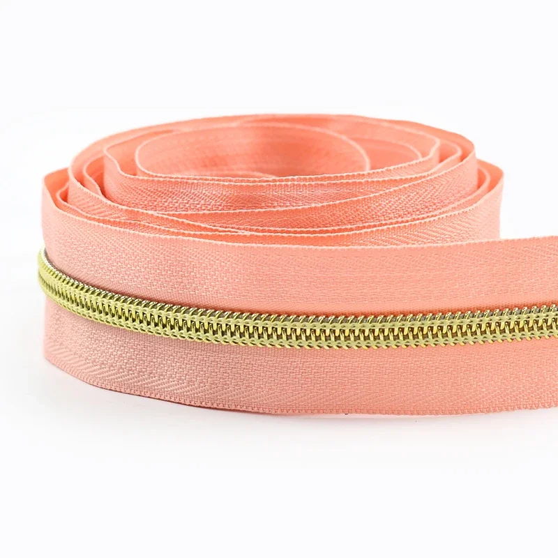 Durable Nylon Zipper for Sewing and DIY Projects