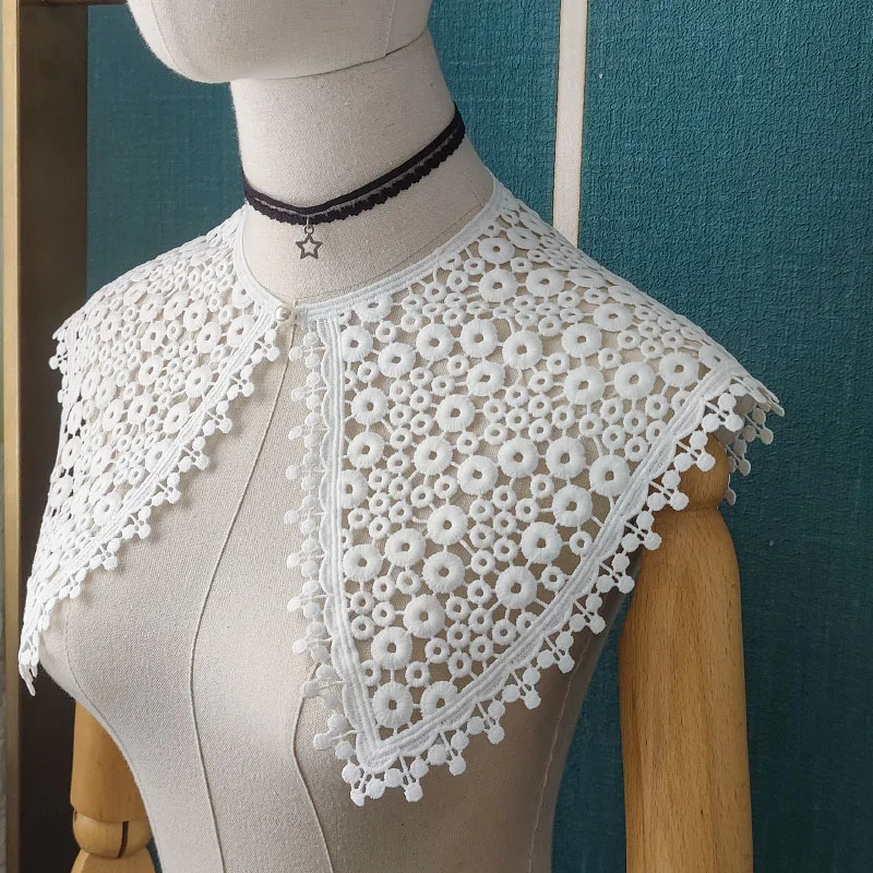 

Vintage Floral False Collar Female Shirt Detachable Neckwear Collars Summer and Autumn Blouse Tops Fake Collar
