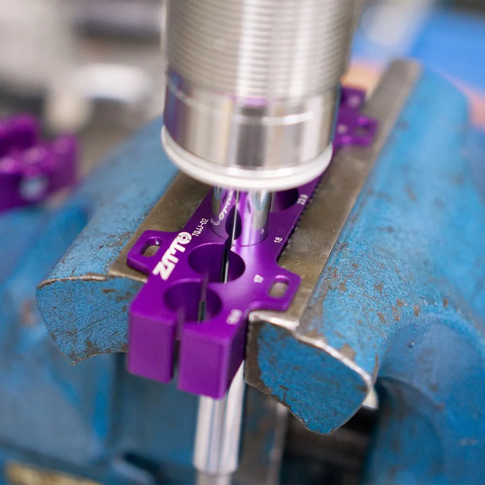 Morsetto Per Morsa Da Tavolo Universale In Alluminio Per Bicicletta - Inserti Per Mozzo, Pedale E Forcella (Viola)