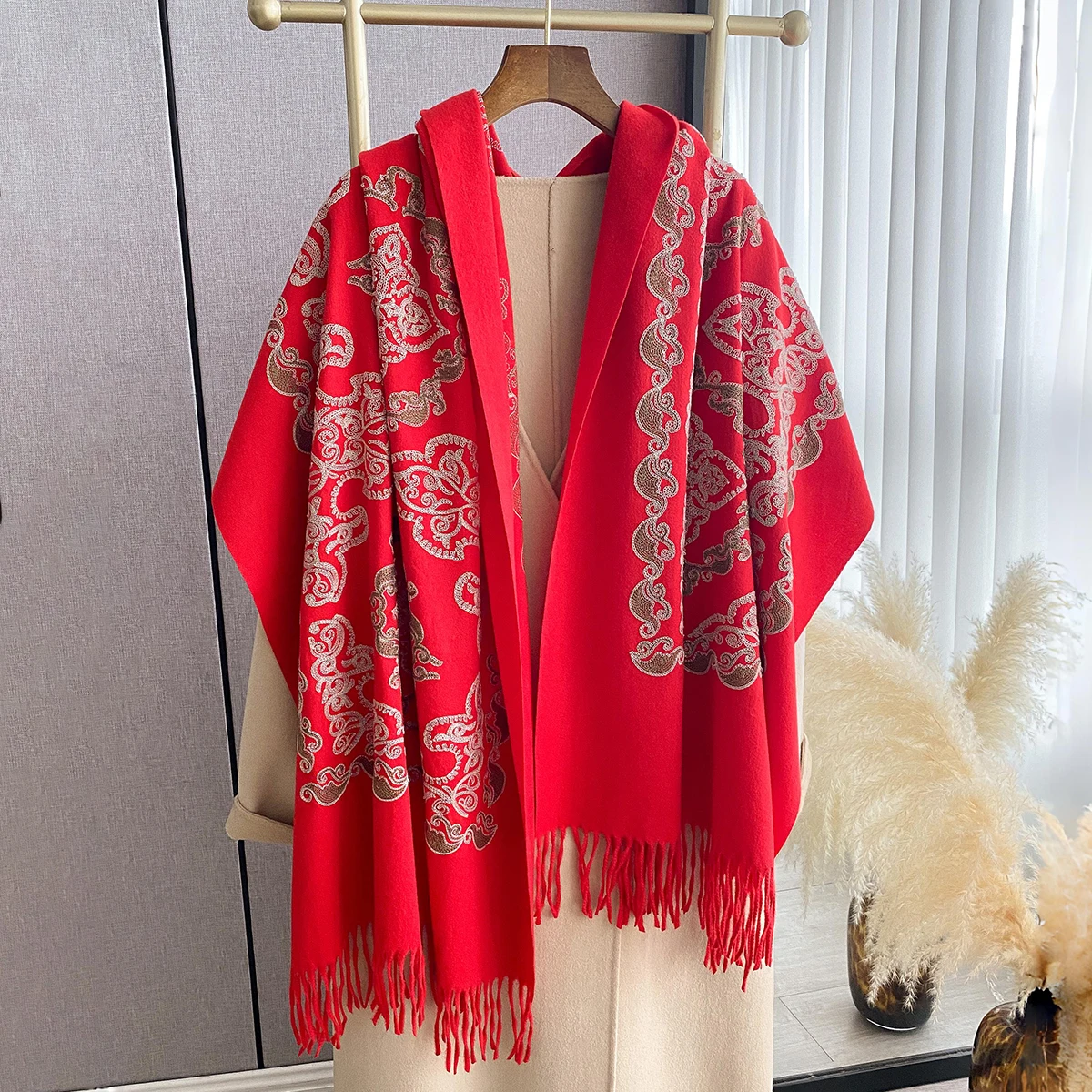 Luxury High Quality Embroidery Scarf Elegant Women Winter Thick Warm Neck Pashmina Long Fringe Scarves Lady Blanket Soft Shawl
