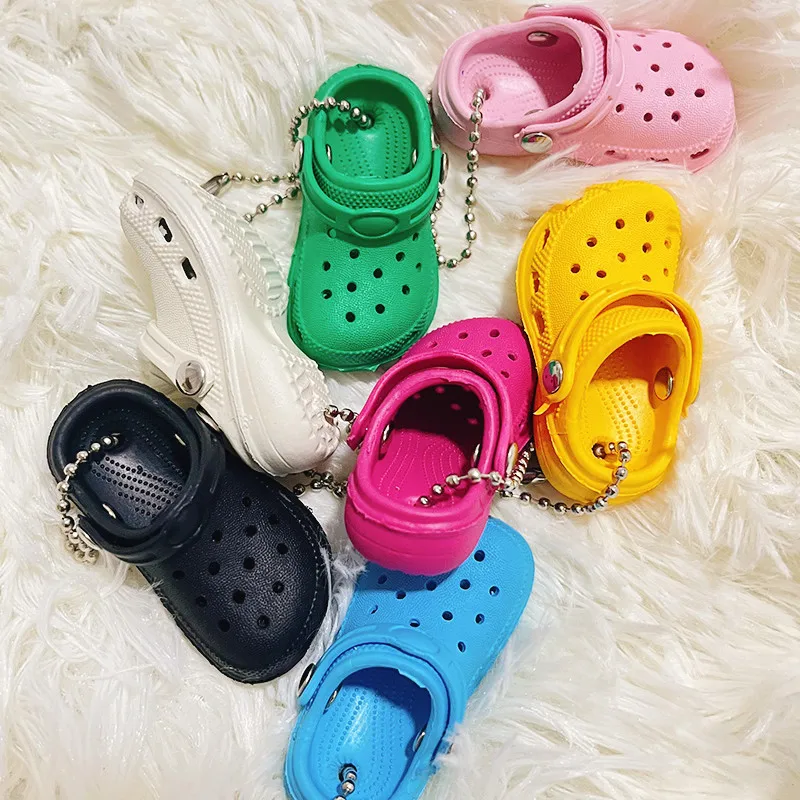 

50PC Cute 3D Mini EVA Beach Hole Little Croc Shoe Keychain Girl Gift Bag Accessories Decoration Keyring Floating Key Chain Charm