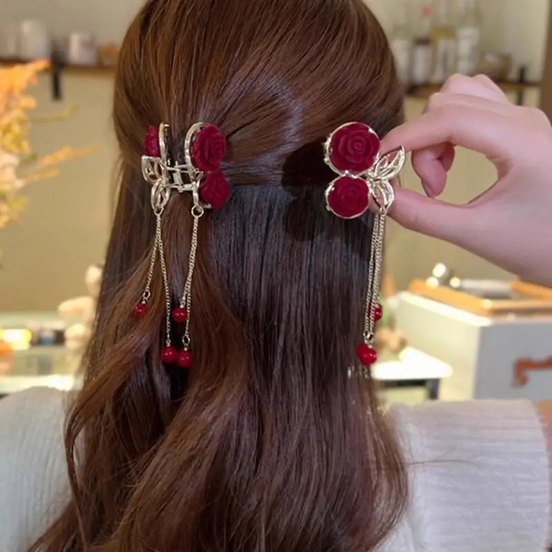 1 Stück Vintage Elegante Rote Beflockte Rosen-Quasten-Haarspange Stilvolle Pferdeschwanz-Klammer Krabbenklammer für Mädchen und Frauen Zarte Haaraccessoires – Detail 7