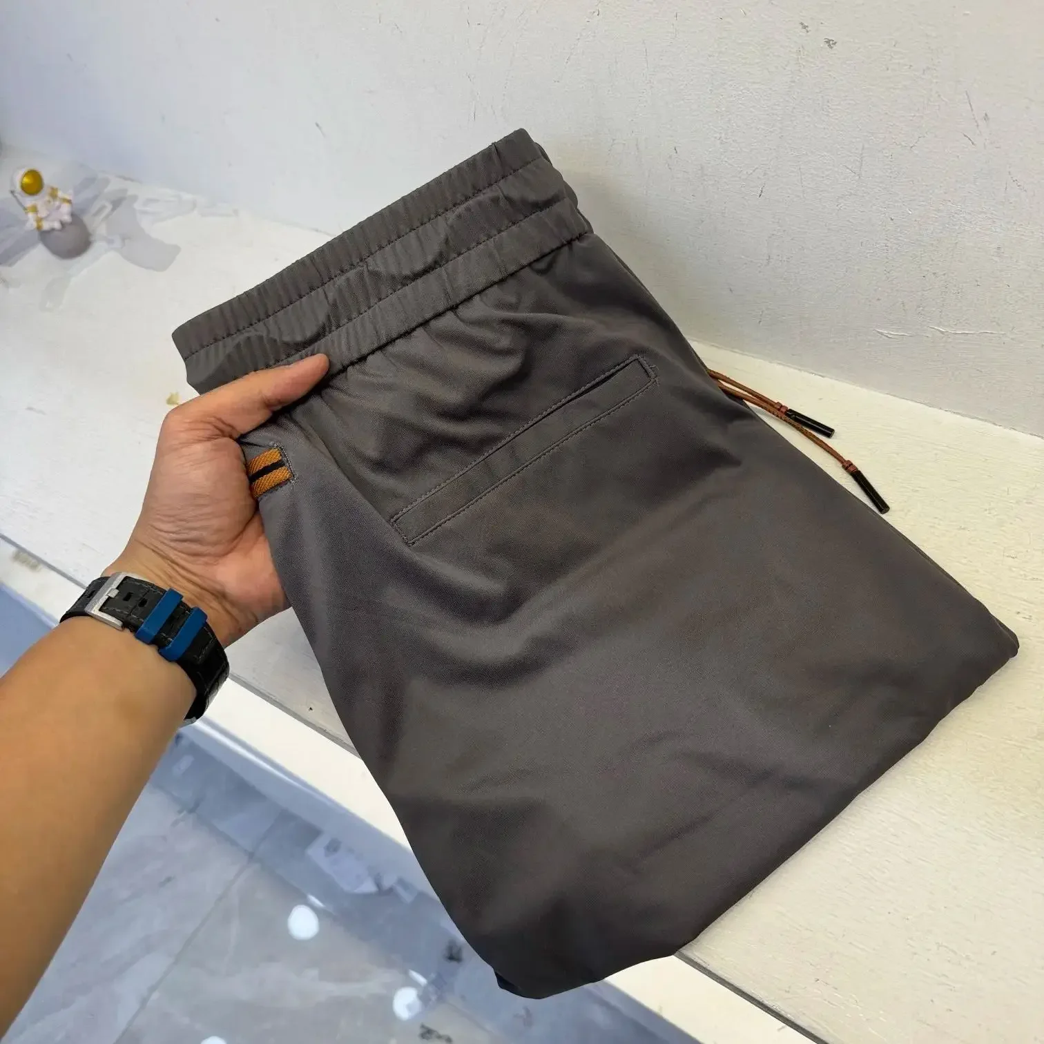 Description Picture 2 of itemBILLIONAIRE SIJITONGDA  New Spring And Summer Men's Casual Trousers! Simple And Elegant Style, Fine And Neat Size 30-38