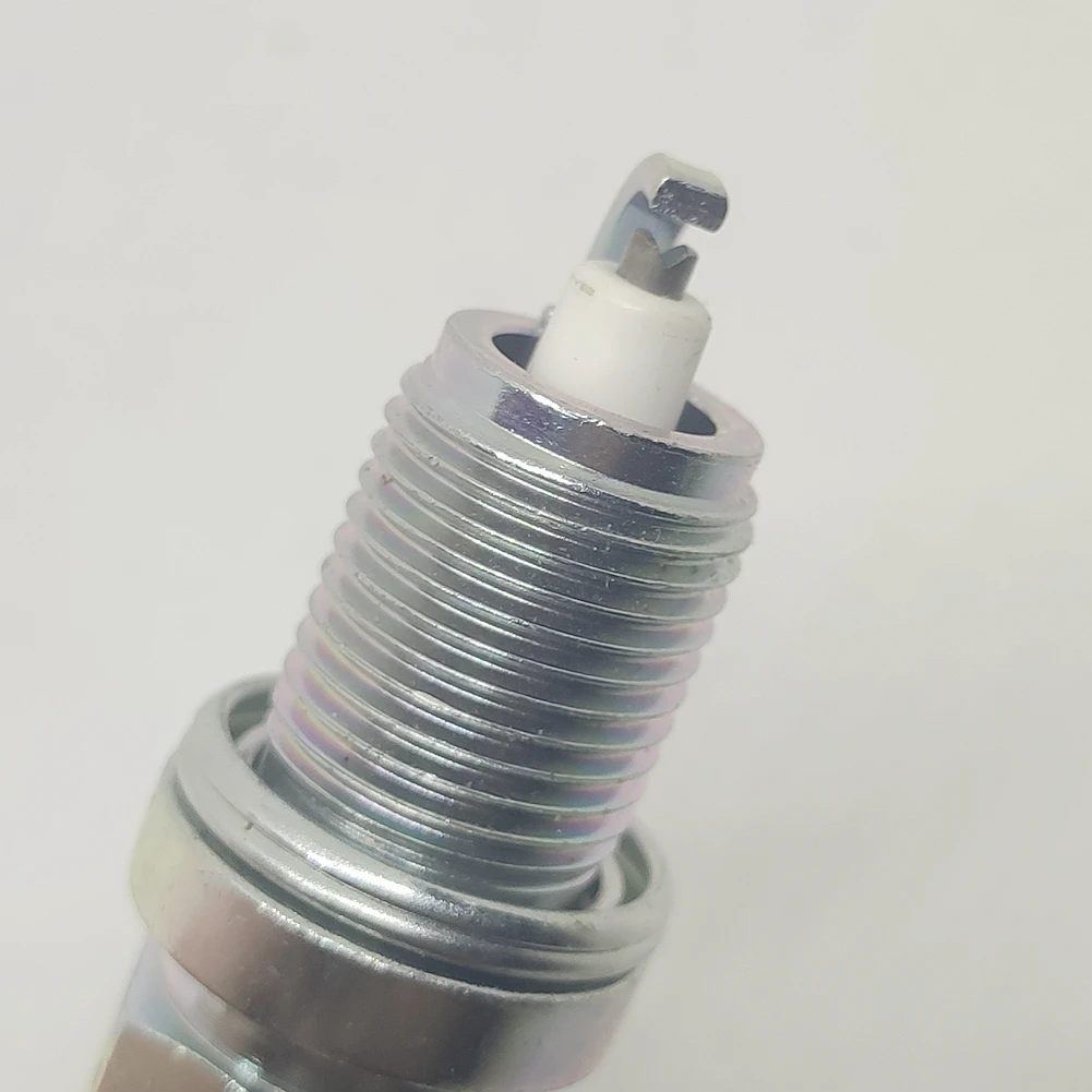 

Свеча зажигания, версия 2262, подходит для VAUXHALL AGILA Mk I 1,0 2000-2006 1,2 2004-2006 CORSA Mk III 1,2 2006-2014 Z10XEP Z12XEP, 1 шт.