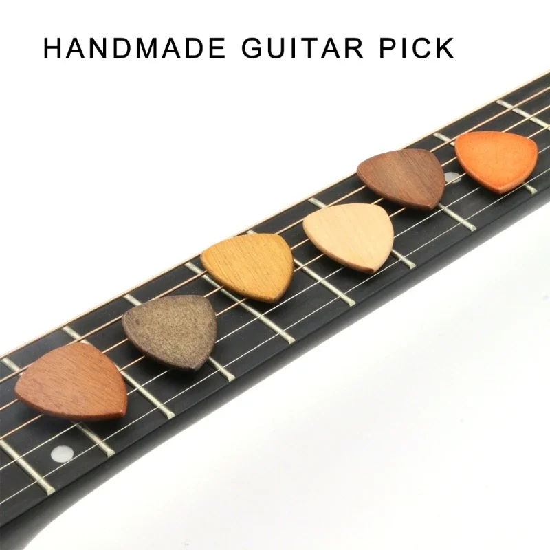 Heart Guitar Pick Enduring Acoustic Guitar Pick Ukulele Plectrums Electric Accessories