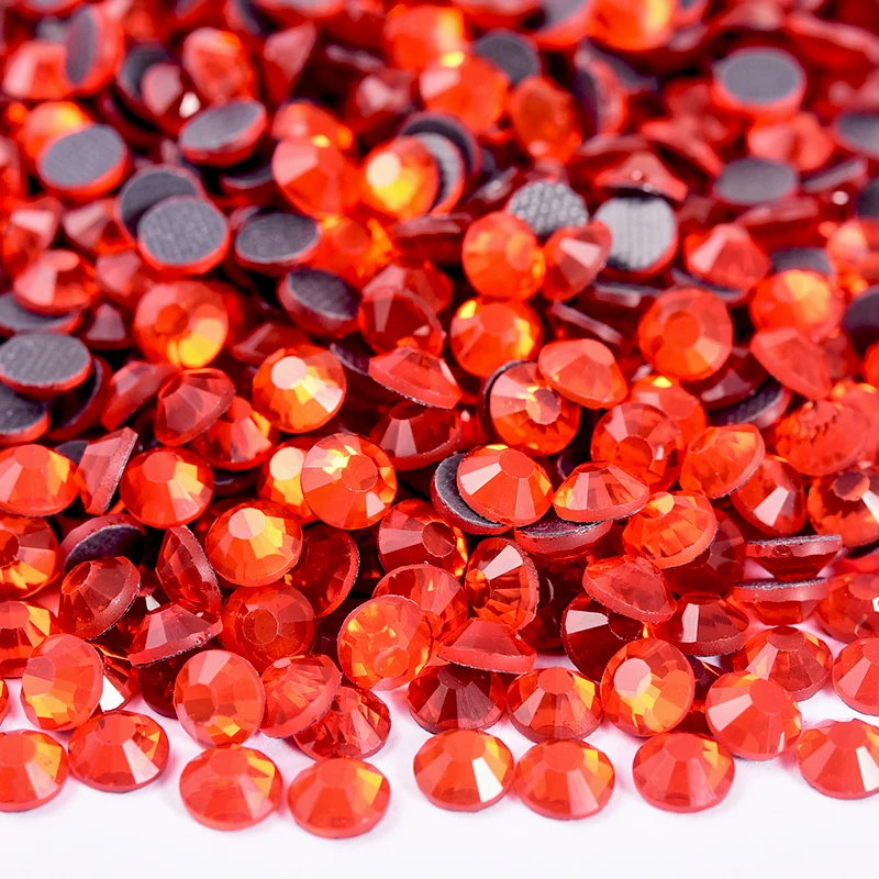 Premium HotFix Crystal Rhinestones for Garment Embellishment