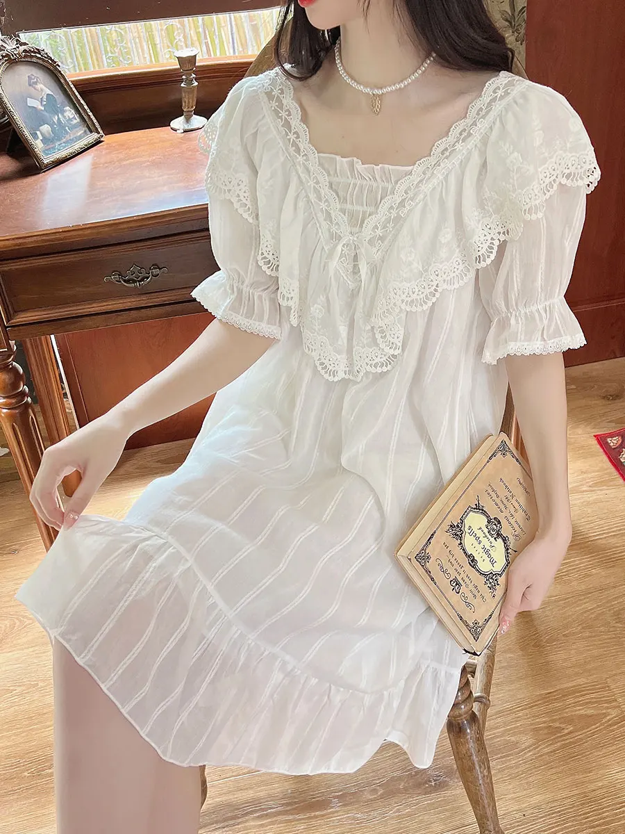Palace princess style short-sleeved nightdress women's summer thin cotton cotton white pajamas lace edge home service