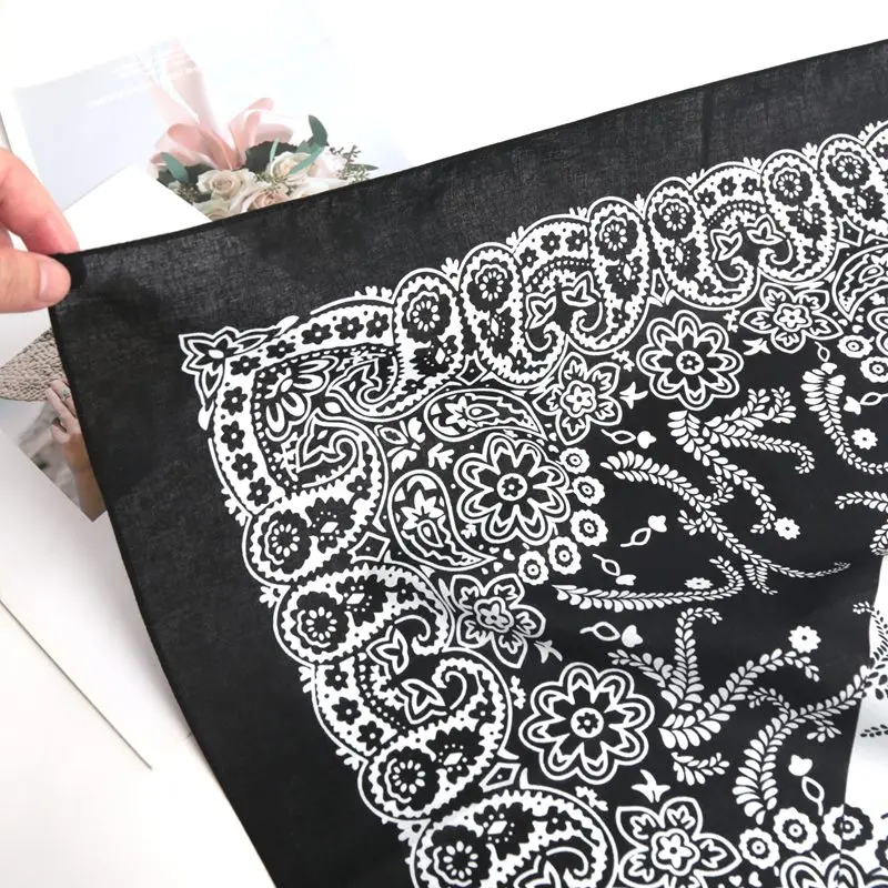 New High Quality Hip Hop 100% Cotton Bandana Square Scarf Black Paisley Riding Headband Printed Gifts for Women/Men/Boys/Girls