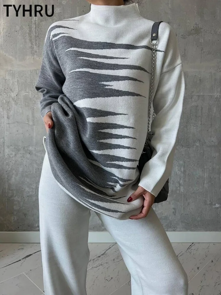 جديد الشتوي بدلات نسائيه موضه بلوزه فضفاض بهاينك وطباعه ملابس شتويه نسائيه ترند