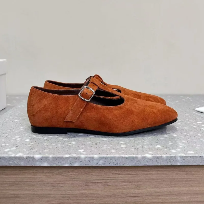 2025 luxury designer women's shoes, professional elegance, shallow flat leather, casual Mary simple shoes, matched dress 4