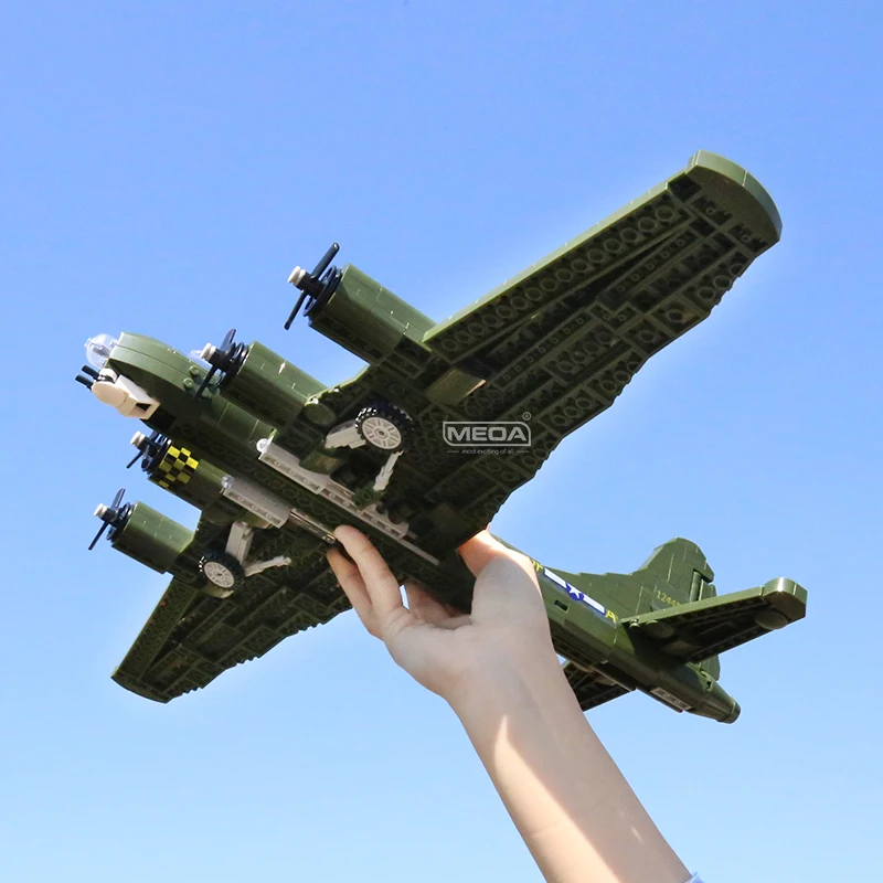 WW2 Military Aircraft Building Bricks B-17 Bomber Model Airplane