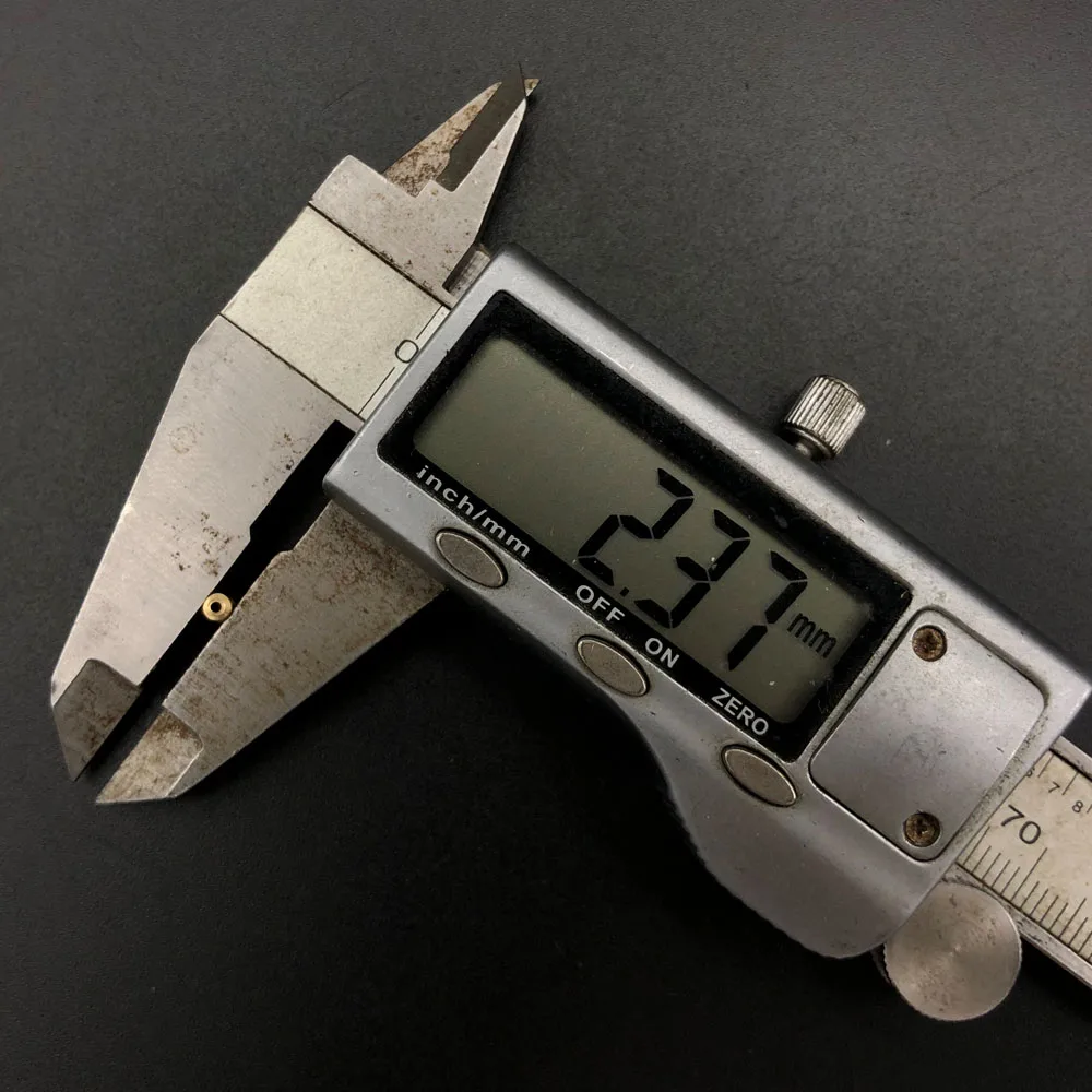 5개/세트 0.2M 모듈러스 황동 싱글 헤드 웜 기어 보어 0.98MM (1MM 샤프트에 적합) 2.4MM 외경 3.5MM 길이 0.2MW3.50.98A