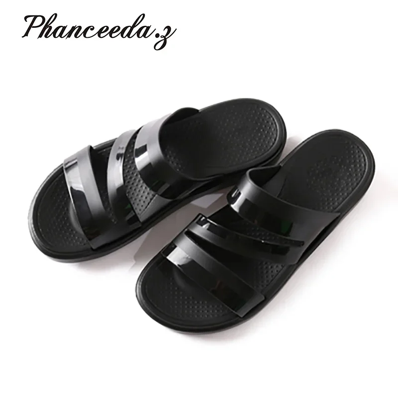 Nuove Scarpe Da Spiaggia 2024 Sandali Da Donna Solid Flip Flops Fashion Jelly Shoes Buckle Casual Flats Pantofole Casual Spedizione Gratuita