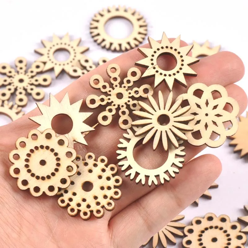 VGOL 100PCS Fiore & Foglia Forme di Legno Fette di Legno Ornamenti Decorativi Chip di Legno Ornamenti per DIY Scrapbooking Card Making Crafts