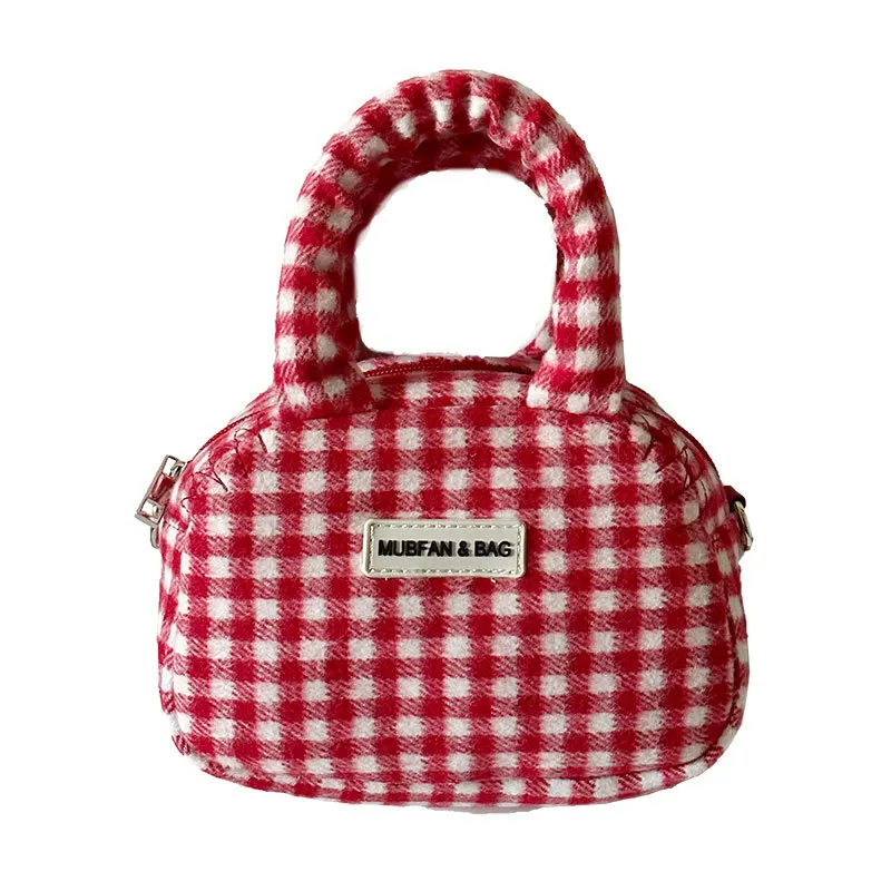 Autumn And Winter Sweet Cool Crossbody Bag For Women 2025 New Versatile Red Checkered Plush Cute Christmas Handheld Shoulder Bag