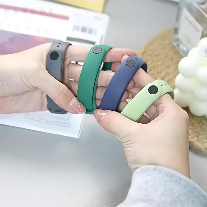 Силиконовые ремешки для Xiaomi Mi Band 7 2 шт.