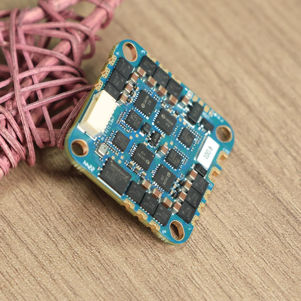 HAKRC F411 AIO 20A/40A ESC Contrôleur de Vol FPV 2-6S