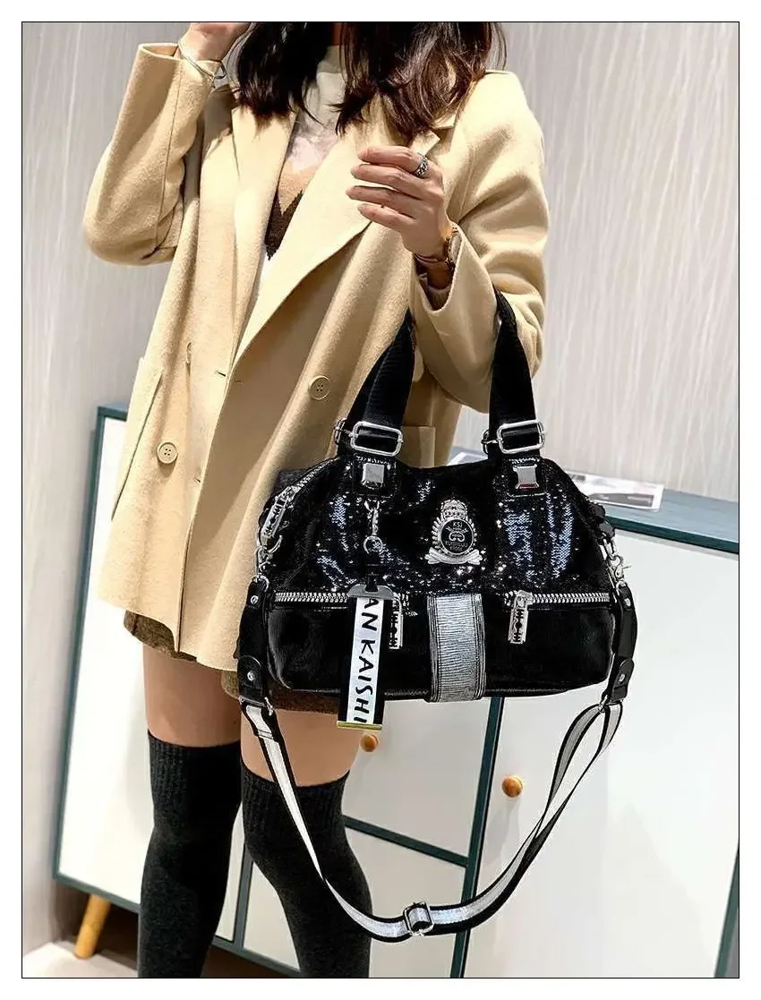 Large Capacity Handbag - Lifestyle Image