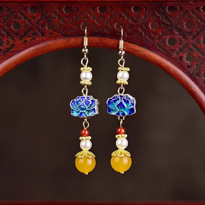 

Chinese Style Vintage Ethnic Cloisonné Enamel Lotus Imitation Pearl Agate Alloy Earrings for Women Jewelry Temperament Gift