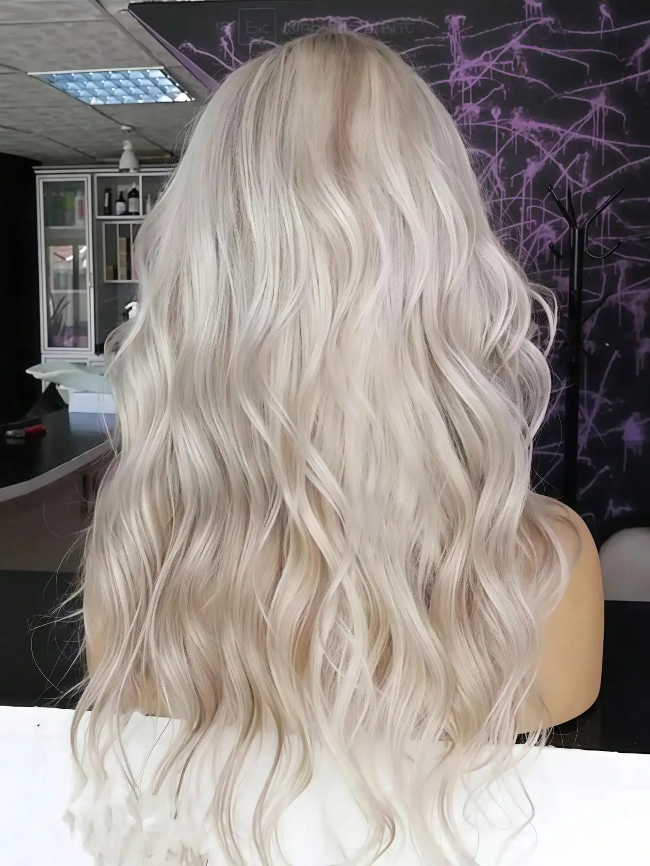 200 Density Ombre Platinum Blonde Curly Lace Front Wigs Human Hair 13x4 HD Transparent Curly Wigs Pre Plucked Glueless for Women 4