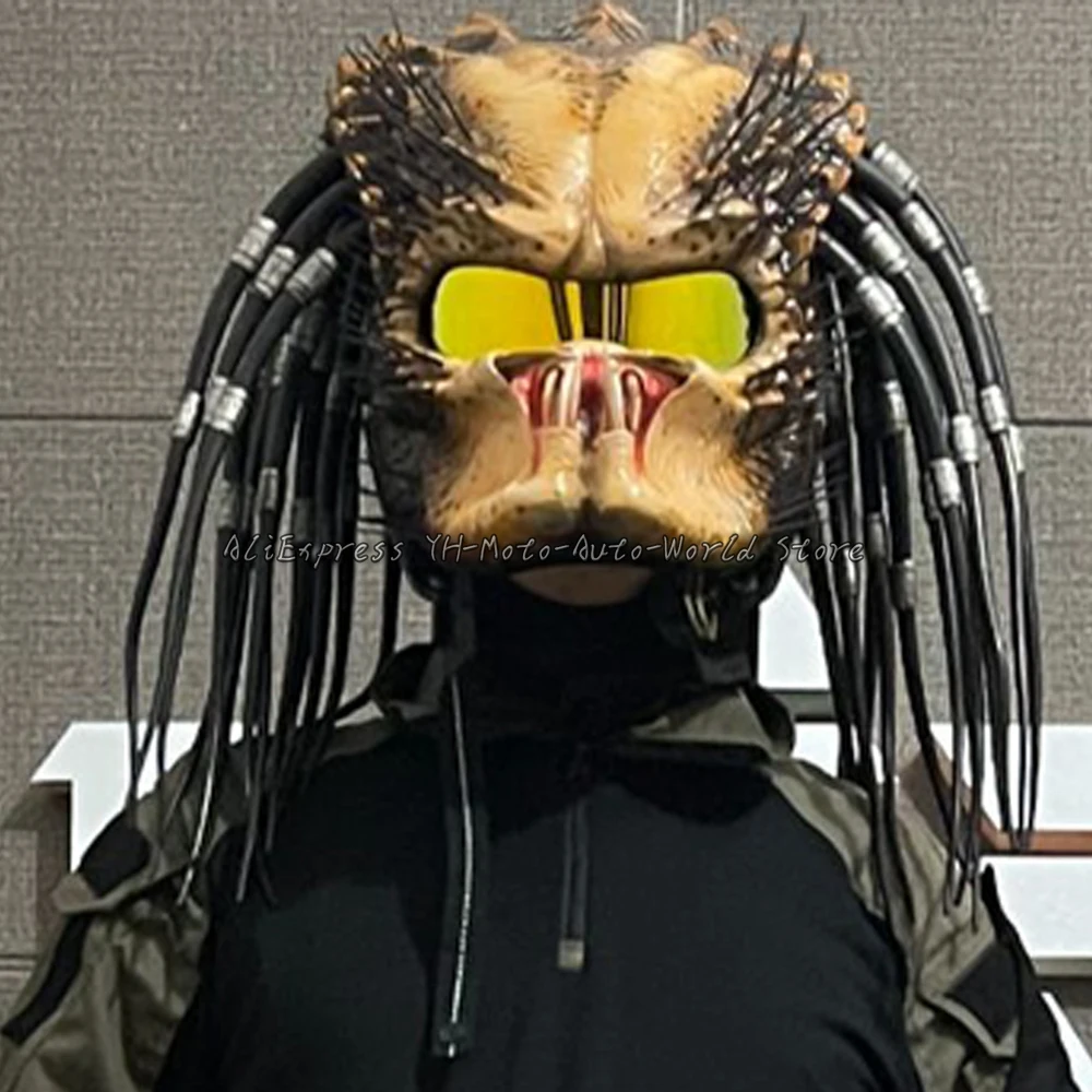 Рисунок 4 - Матовый черный шлем-хищник из АБС-пластика