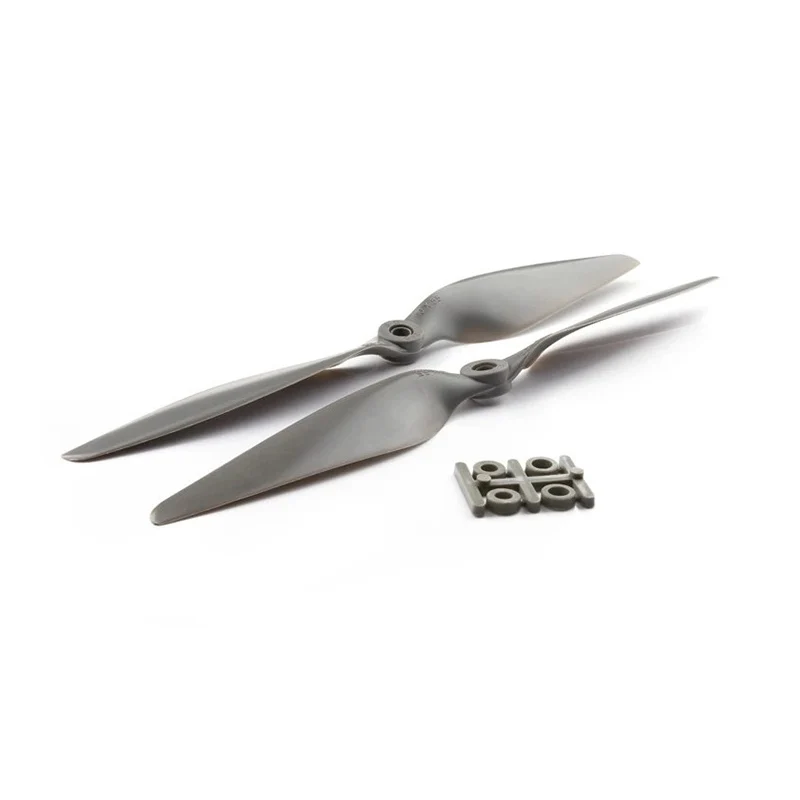 Gros plan sur une hélice GEMFAN MR8045, pale noire avec marquage blanc, texture nylon visible.