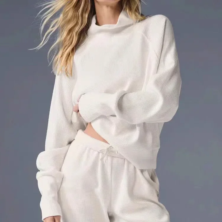 AL 2024 Yoga Weekend Escape Jogger Set Waffle Weekend Escape Mock Neck Long Sleeve Solid Color Casual Fashion Shirt 2
