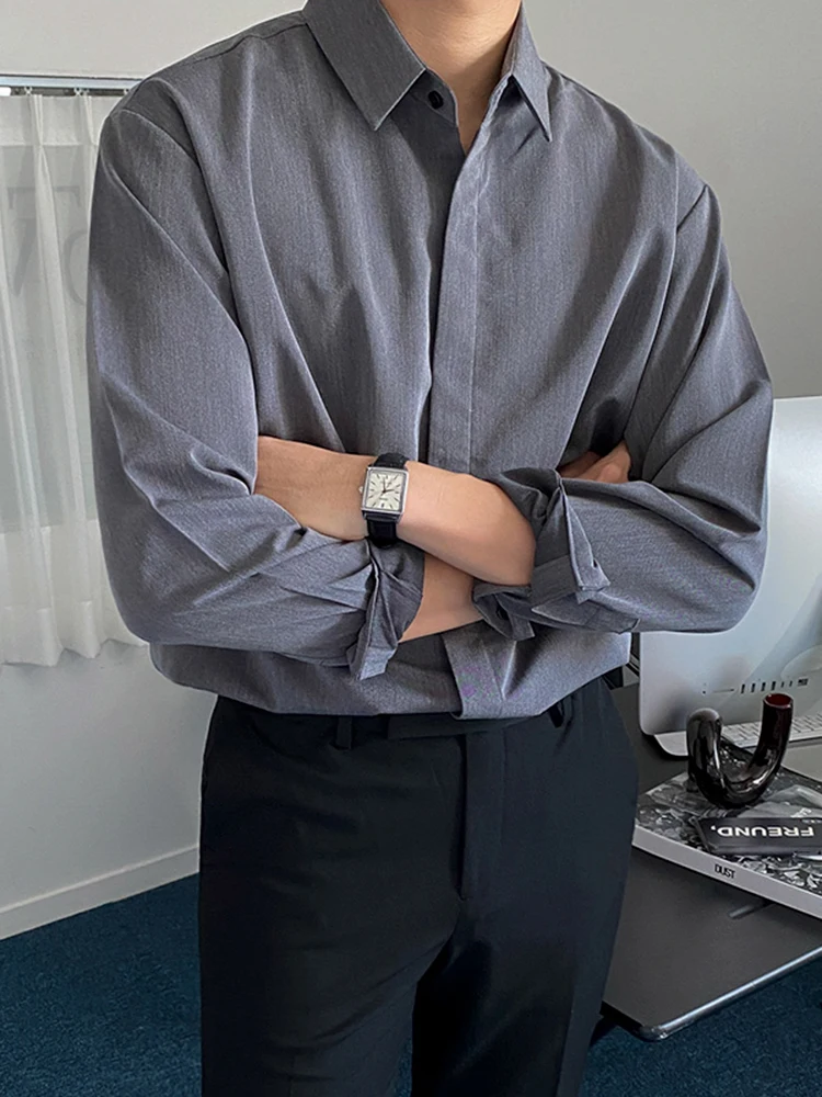 

MRCYC Casual Mature Underlay Grey Long Sleeved Shirt