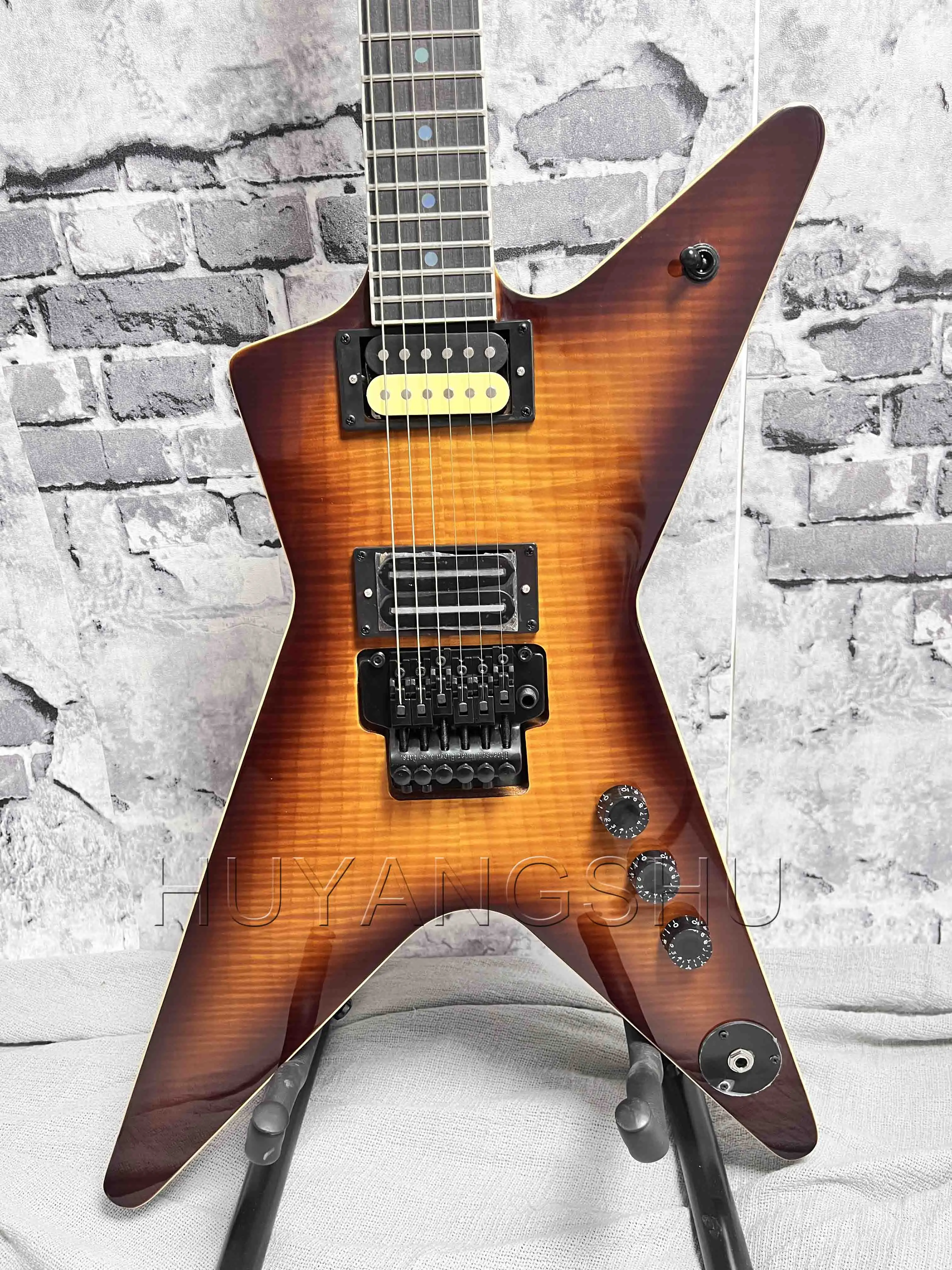 

Washburn Dimebag electric guitar, rosewood fingerboard, full-size guitar, fast shipping, free shipping