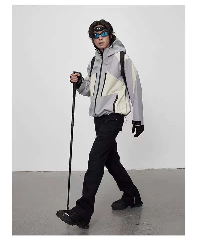 C   23aw sstaGray white assault jacket dwr coating multiple pockets carrying system techwear gorpcore aesthetic