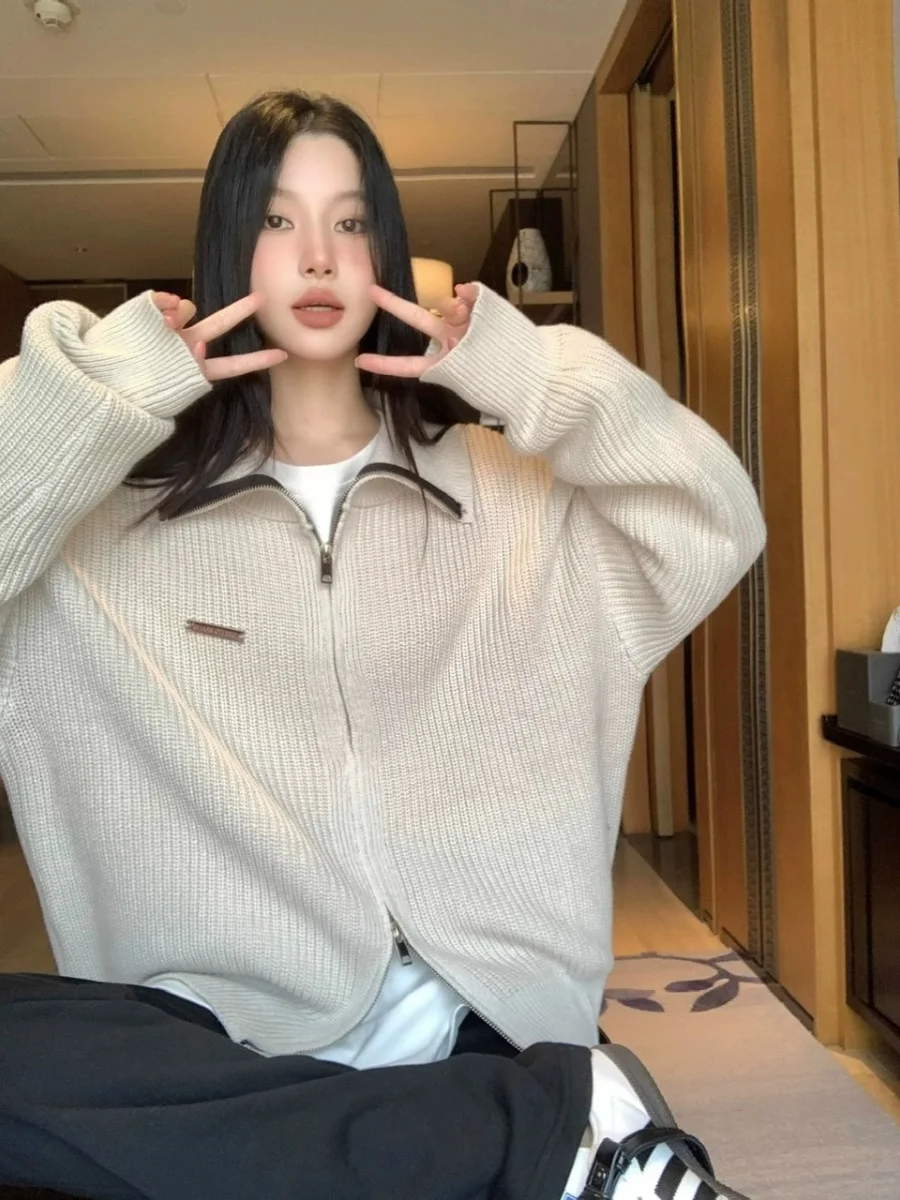 루즈핏 스웨터 가디건 루즈핏 색상 조합 칼라업 더블 지퍼 루즈핏 스웨터 가디건 니트 가디건 스웨터 가디건