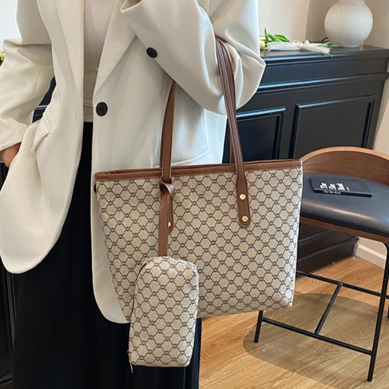 Borsa tote classica a stampa geometrica di grande capacità con piccola pochette, finiture in pelle marrone, set di borse a tracolla retrò per il lavoro.