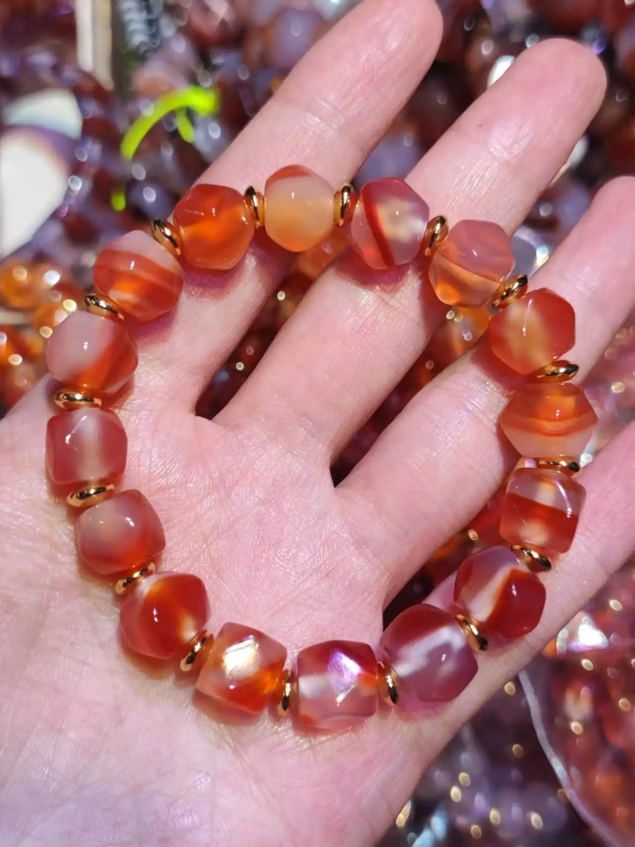 

1pcs/lot Natural Red Agate Sugar Cubes Single Loop Bracelet Orange Red Fine Cut Beads Women's Style Exquisite Birthday gift