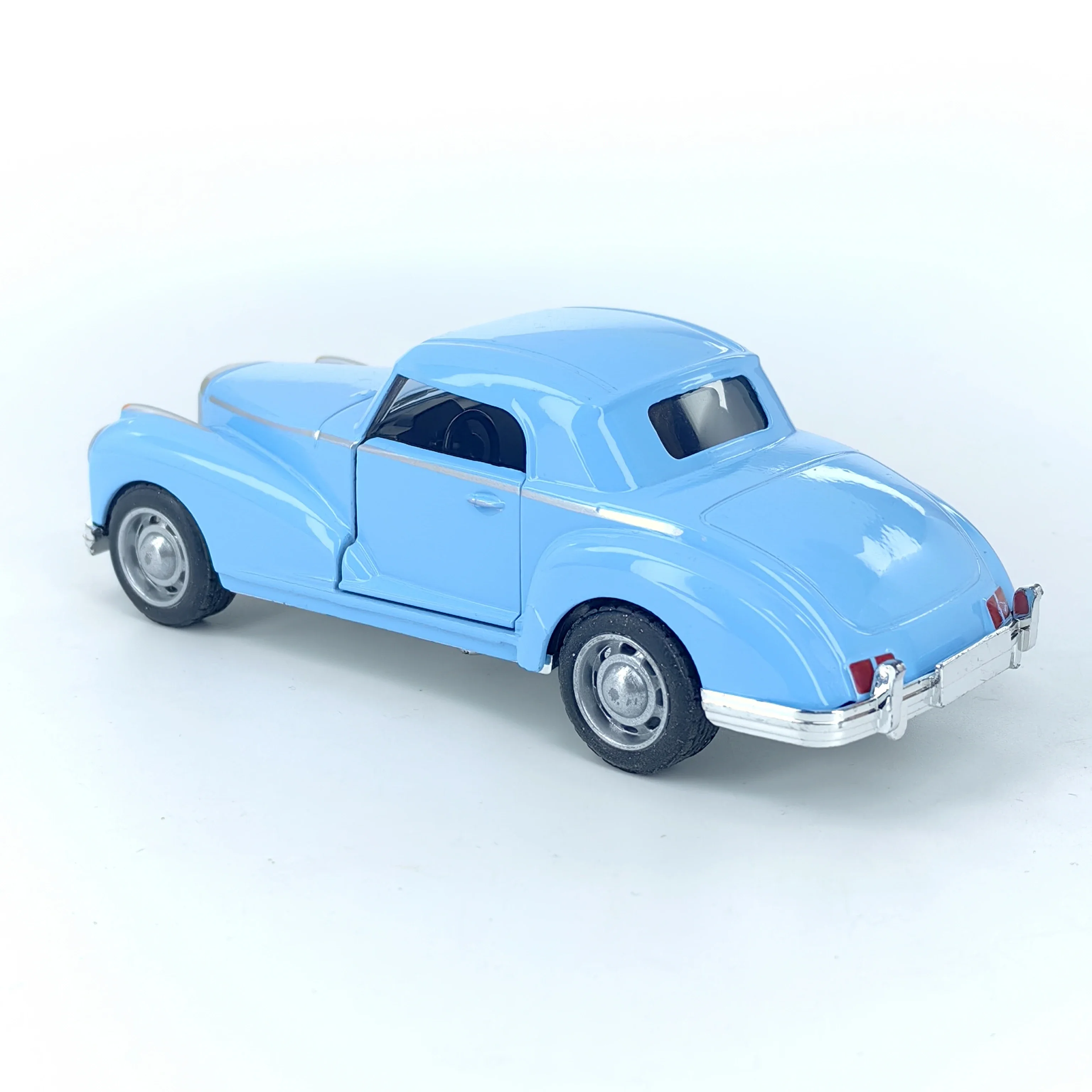 Realistic Alloy Racing Car Toy for Kids - Pullback Action Simulation Vehicle