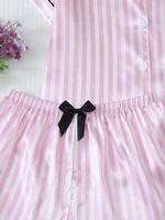 Haut à manches courtes boutonné à revers rayé en satin deux pièces avec poches et short à nœud ensemble de vêtements de détente pour femmes printemps/été adapté à un usage domestique 6