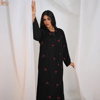 Uni Abaya 2025 vêtements pour femmes nouvelle broderie luxe Style dubaï avant ouvert Abaya avec Hijab 2 pièces ensemble vêtements islamiques 5