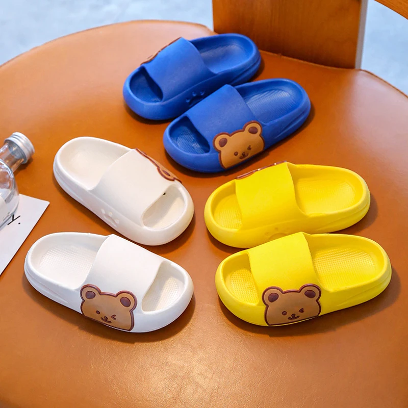 Kids Shoes Slippers For Girls Home Shoes For Men Summer Beach Flip Flops Sandals Fashion Bear EVA Platform Soft Cloud Slipper children's shoes for adults