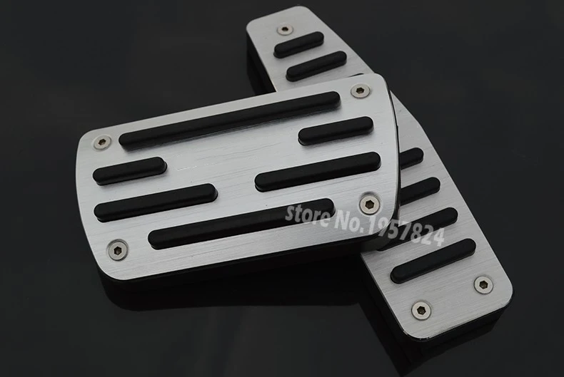 DEE Car Accessory Fuel Brake Foot Rest AT pedals Plate Non slip Accelerator pedal Pads Styling stickers For Chevrolet Captiva