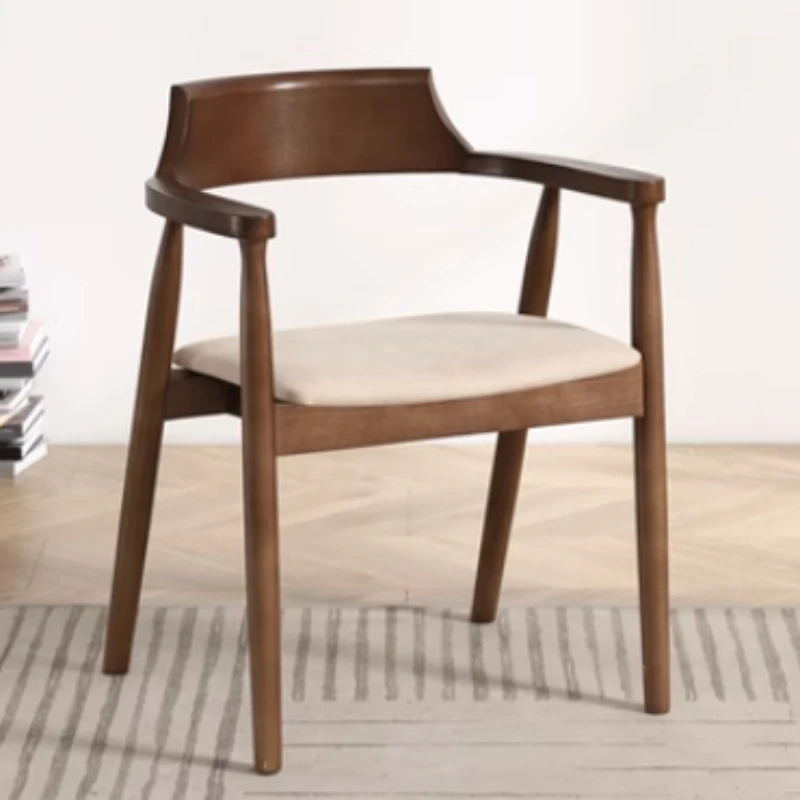 Рисунок 4 - Роскошные современные барные стулья