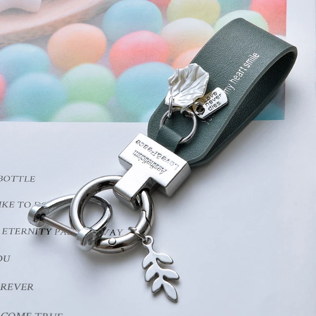 세련되고 다목적적인 키 체인으로 개성 표현하기