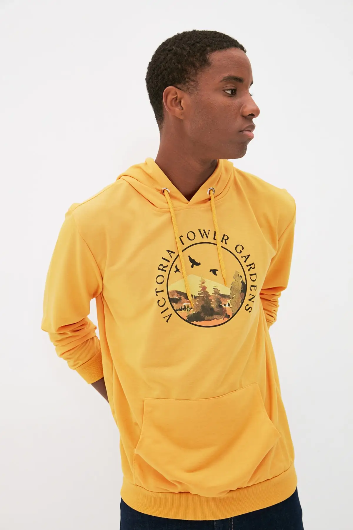 Mens Regular Fit Hood Sweatshirt Men Hooded Long Sleeve Printed Hoodies Sweatshirts for Man in yellow