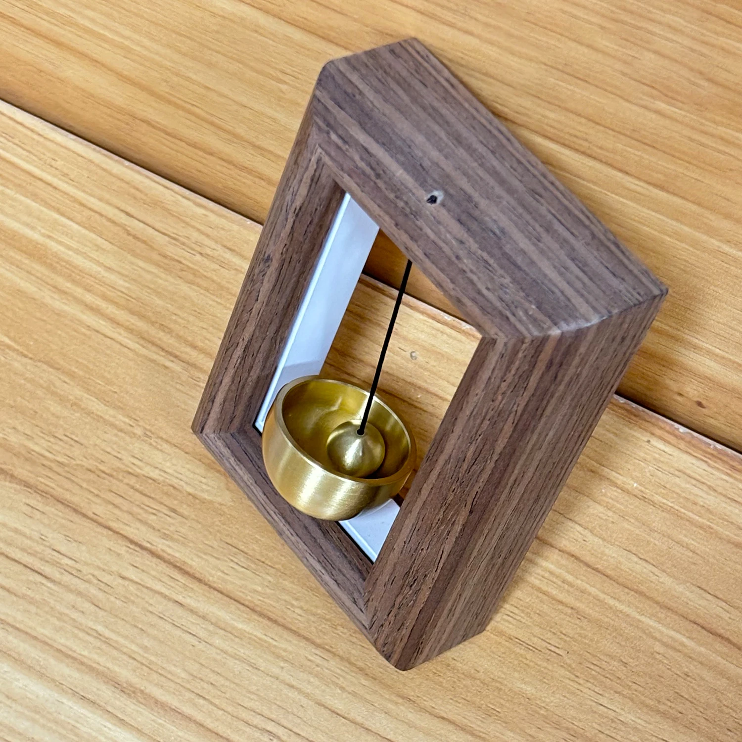 Messing-Türklingel-Erinnerung, magnetisch, rechteckig, Windspiele aus Holz, selbstklebende Türklingel für Tür- und Heimdekorationen – Detail 9