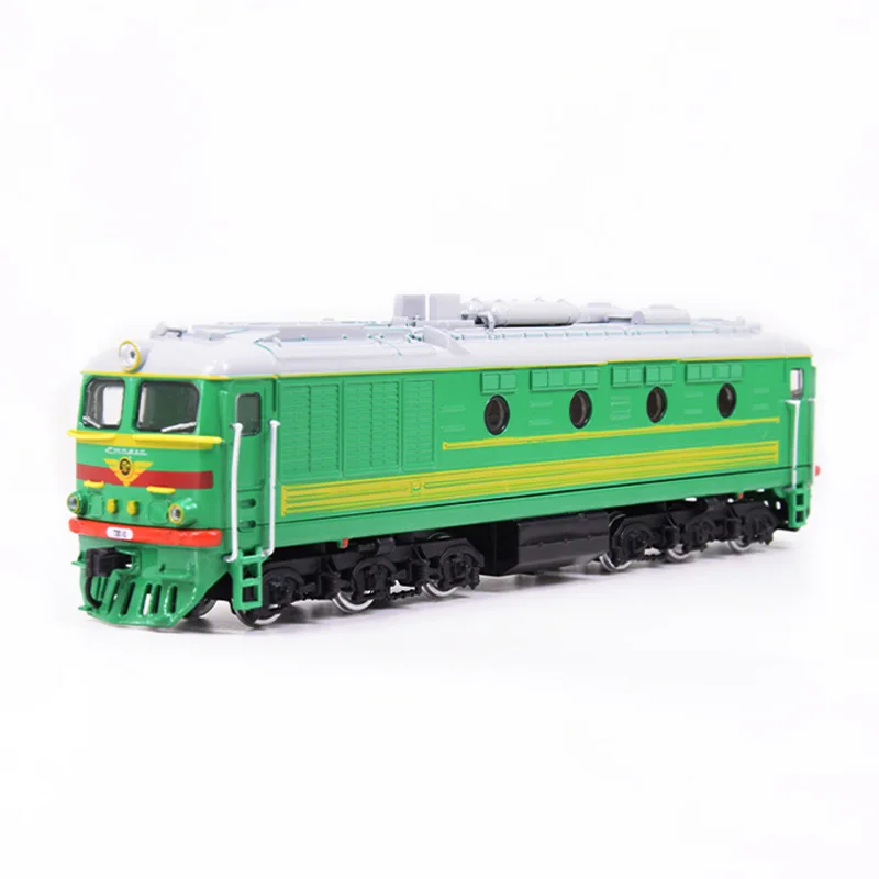 

Пластиковая модель автомобиля в масштабе 1:87, дизельный локомотив Советского Союза TEP10, пассажирский локомотив, модель классической выставки, игрушка в подарок