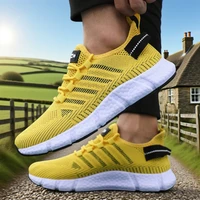 Soft Soled Running Shoes for Men Breathable Mesh Flexible Casual Sneakers Comfortable Sustainable Soles Tennis Training Shoes